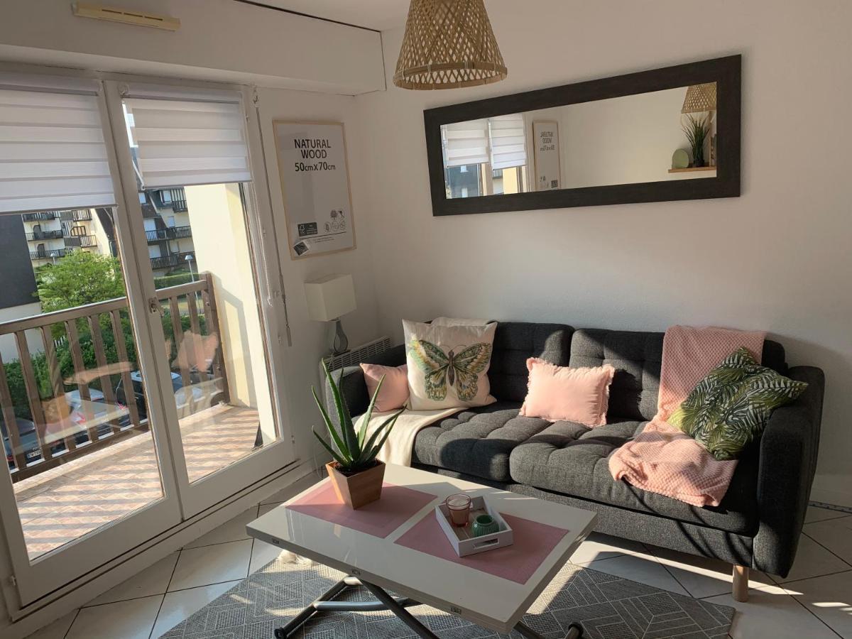 Appartement Fleur Marine 6 et 8 à Cabourg Extérieur photo